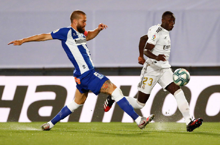 关于今晚突围战来临，莱比锡围绕西甲状态回暖，悬念犹存，数据趋势出现新变化的信息